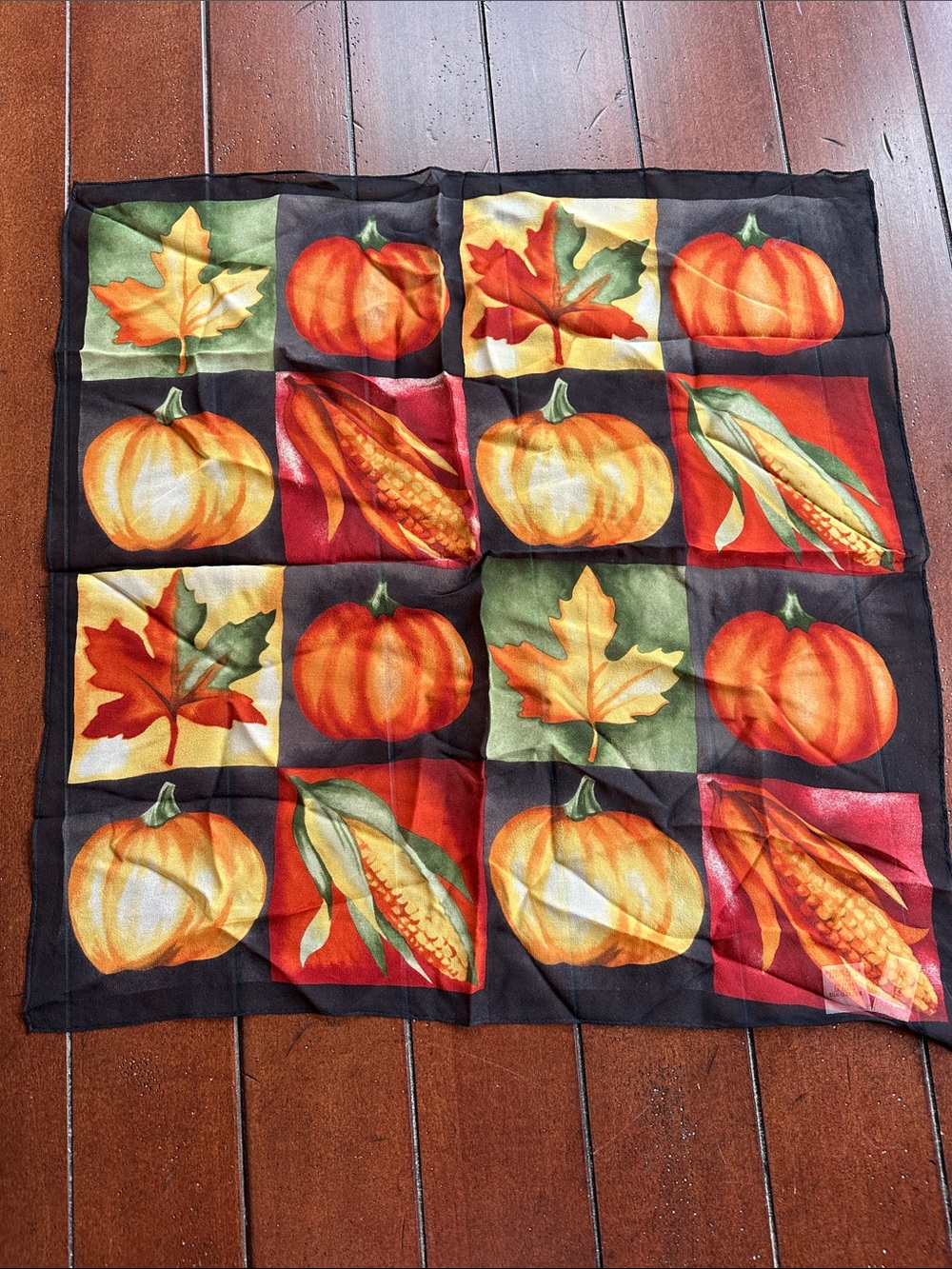 Talbots Autumn Harvest Scarf with Leaves, Pumpkins & Corn 💯 silk